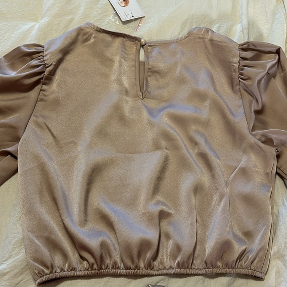 Tan satin matching set NWT - Picture 6 of 11